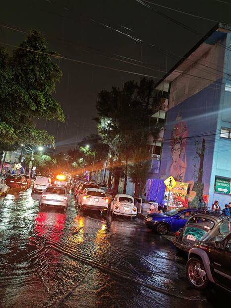 Se registraron inundaciones en la zona de Cuautepec. Foto: Especial