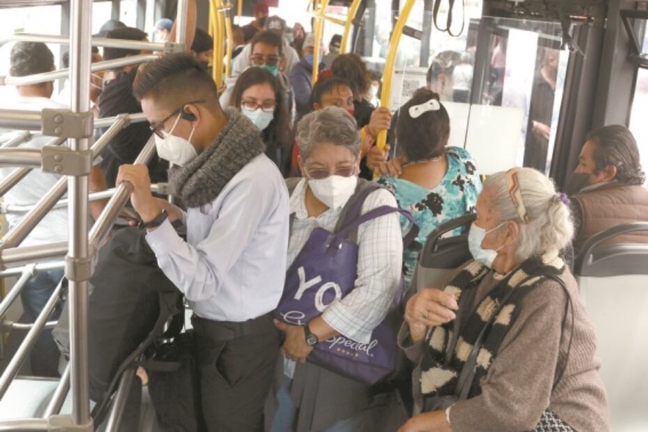 Relajan medidas contra Covid-19 en el Metro y el Metrobús de la CDMX
