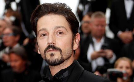 Diego Luna recibe premio a "Artista distinguido"