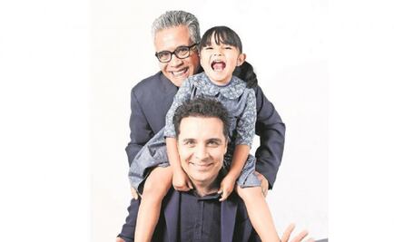 The first gay couple to adopt in Mexico