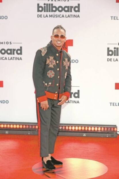 Con Armando Manzanero aprenden los latinos