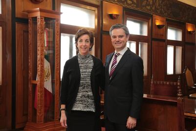 Roberta Jacobson se reúne con Aurelio Nuño 