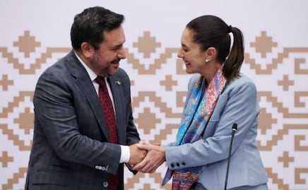 Sheinbaum toma protesta a nuevo presidente del Consejo Económico, Social y Ambiental de CDMX