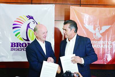 Declina Fernando Elizondo; se suma a campaña de 'El Bronco'