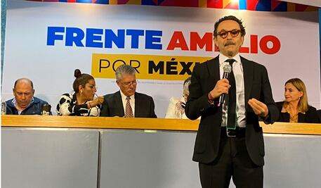 No tengo impedimento legal para ser candidato del Frente opositor: Gabriel Quadri