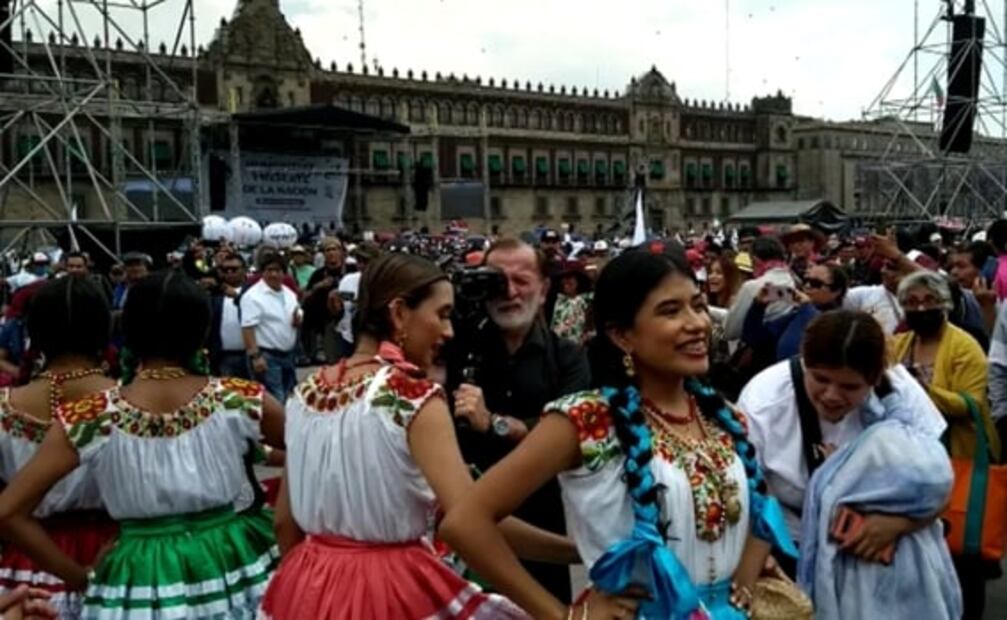 Mitin por aniversario de la Expropiación Petrolera en el Zócalo de la CDMX, minuto a minuto