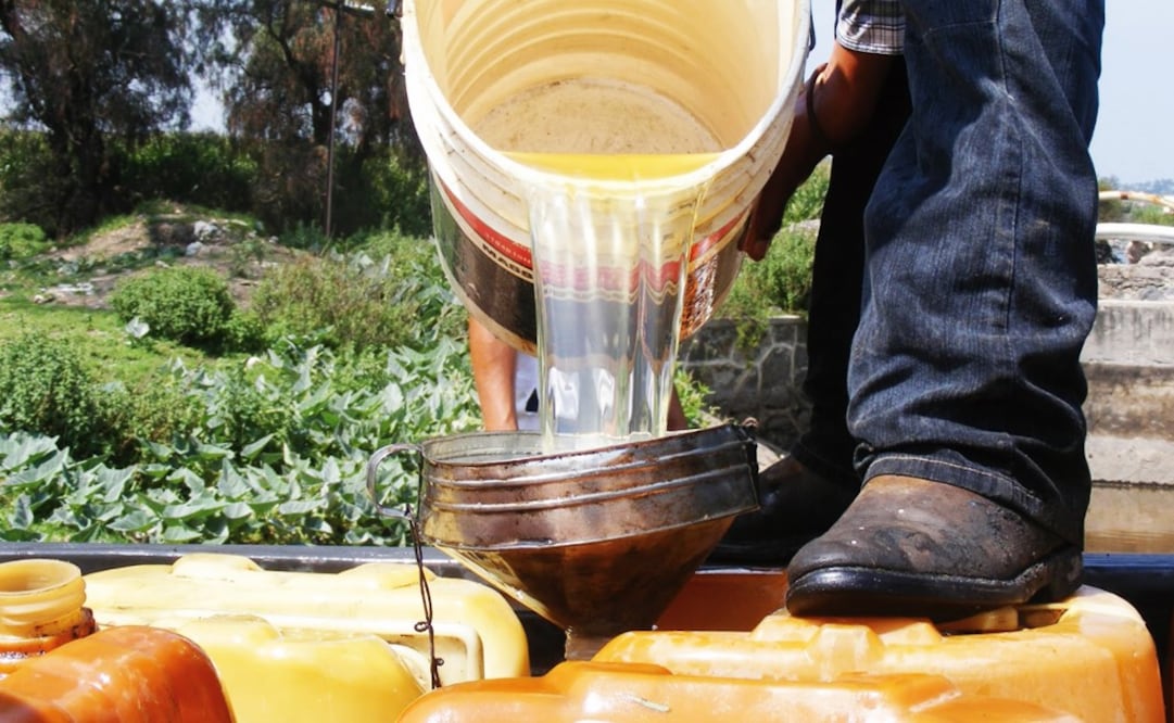 Huachicoleros have created a criminal network that includes cartels, authorities, and businesspeople - Photo: File Photo/EL UNIVERSAL