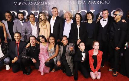 Yalitza Aparicio. El elenco de "Presencias" se desvive por la actriz 