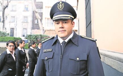 Secretario del Sindicato de Bomberos de la CDMX va por diputación con el Frente