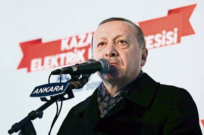 Erdogan amenaza con “cortar de raíz” fuerza fronteriza 