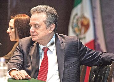 Pedro Joaquín Coldwell pide a FGR lo cite por compra de planta de nitrogenados a AHMSA