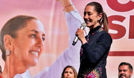 Sheinbaum llama a servidores de la 4T a no usar recursos del pueblo “para otra cosa”