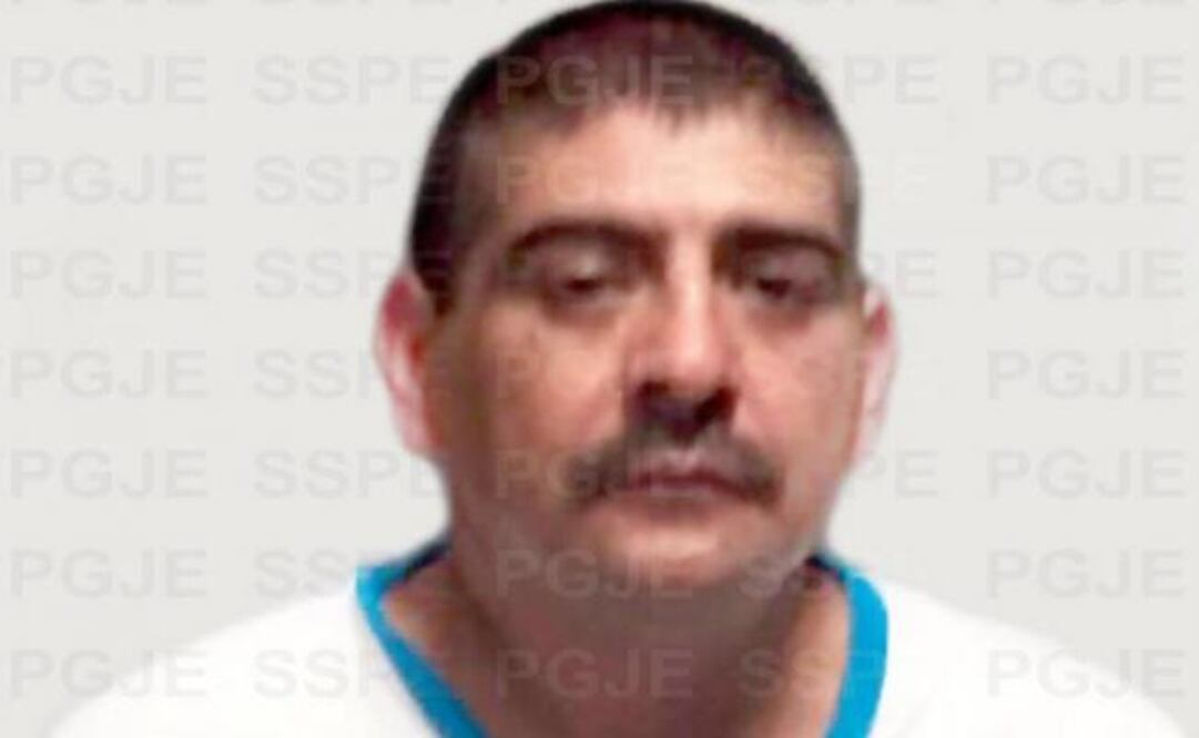 Navarro Escutia has arrest warrants for murder and terrorism. (Photo: @PGJEGUANAJUATO)