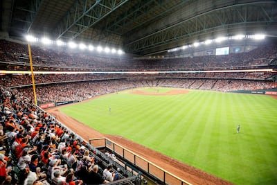 Con dos mexicanos, Astros busca ganar la Serie Mundial