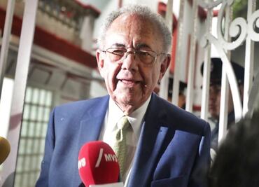 Jiménez Espriú renunció a la SICT por entregar puertos a la Marina, revela AMLO