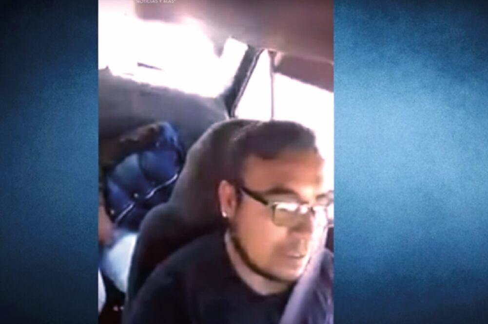 Un taxista de Puebla divulgó a través de las redes sociales cómo una joven de 20 años subió a su unidad y se quedó dormida (TOMADA DE VIDEO)