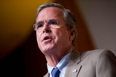 Critican a Obama por legitimar 'brutal dictadura' cubana