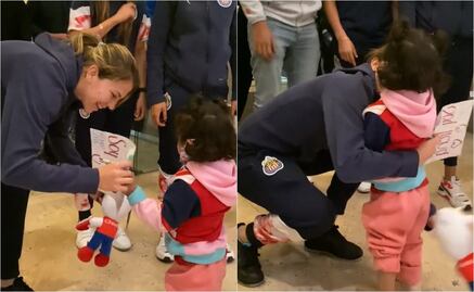 VIDEO: El hermoso momento entre 'Licha' Cervantes y una pequeña aficionada 