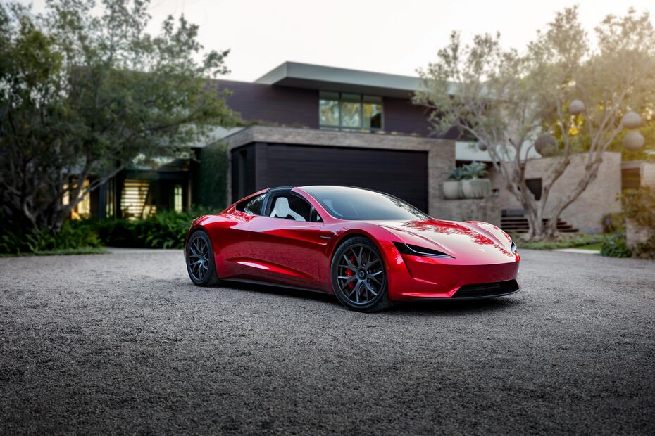 Es el "primer superatuo para 4 pasajeros", según Tesla.