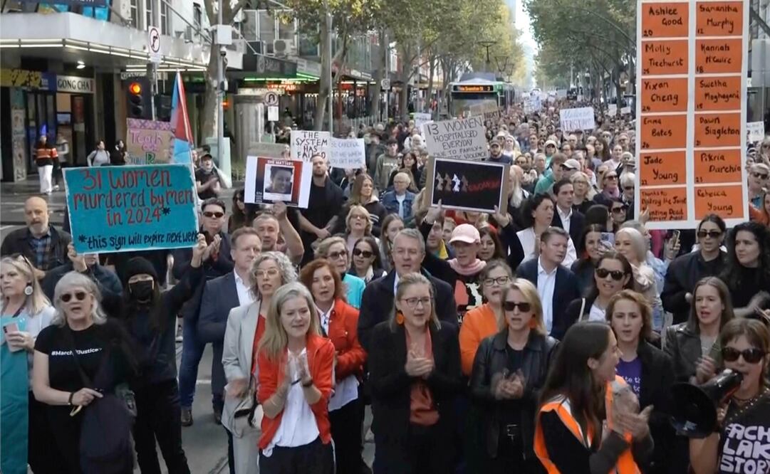 El fin de semana hubo 17 manifestaciones en diversos lugares de Australia por el índice de muertes por violencia de género en lo que va del año. En la ciudad de Melbourne marcharon unas 15 mil personas. Foto: AP