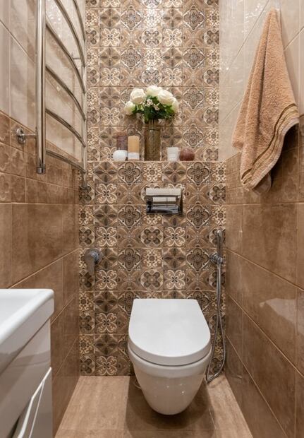 Así son los urinarios que evitan las salpicaduras en el baño que son furor en redes 