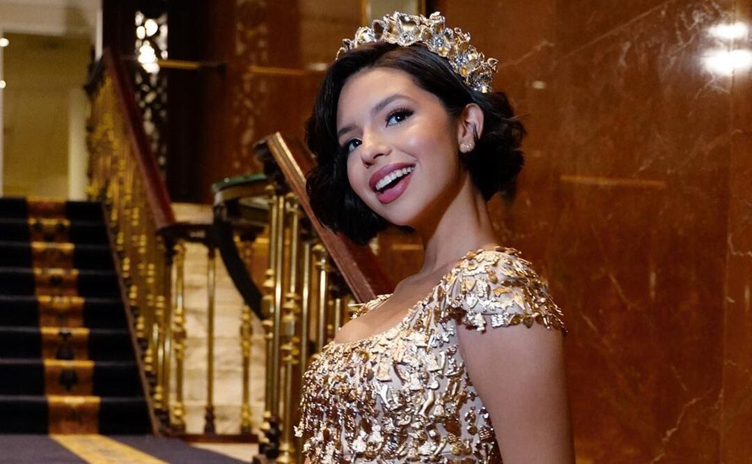 Ángela Aguilar se convierte en princesa en su video "Se disfrazó" con un vestido de diseñador mexicano / Foto: Instagram @angela_aguilar_