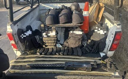 Presuntos sicarios del CJNG abandonan camioneta con arsenal al huir de policías en Guanajuato