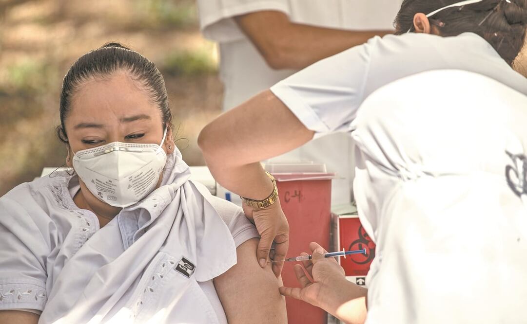 Hasta el momento, en el Edomex sólo se ha vacunado a Salud. Foto: ARCHIVO EL UNIVERSAL