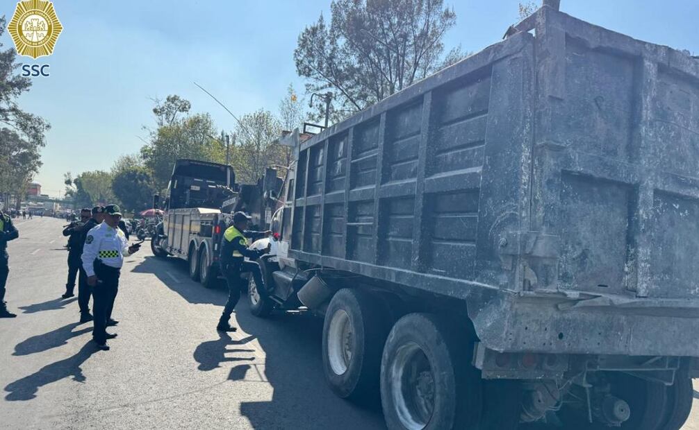 Fue en el cruce del Eje 1 Norte y la calle Constancia, donde policías lo interceptaron (27/11/2024). Foto: Especial