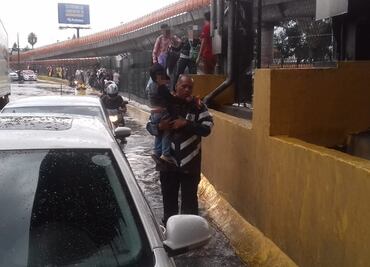 SSP auxilia a ciudadanos tras granizada en avenida Oceanía