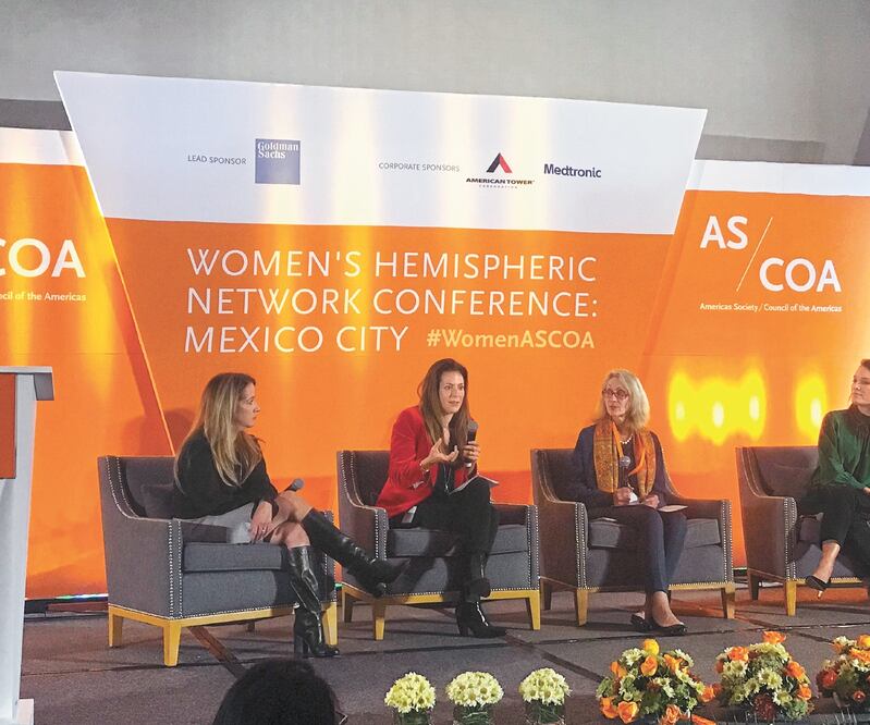 Durante la Conferencia de la Red Hemisférica de Mujeres, Mónica Aspe, vicepresidenta de asuntos externos y comunicaciones de AT&T, consideró fundamental invertir en uno mismo. CORTESÍA