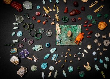 Hallan en Pompeya tesoro de amuletos contra la mala suerte
