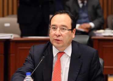 Queja sobre el "Fideicomiso Por los Demás" de Morena será resuelta por el INE hasta agosto