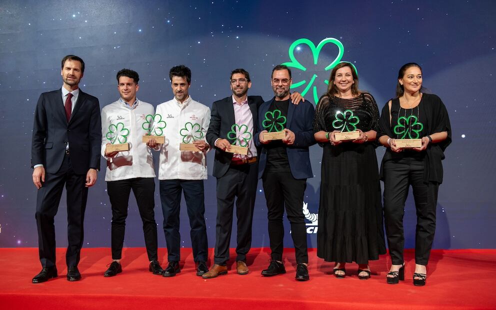 Se entregaron 7 estrellas Michelin verdes para 4 restaurantes de Buenos Aires y 3 de Mendoza. Foto: Cortesía del Ministerio de Turismo y Deportes de la Nación)