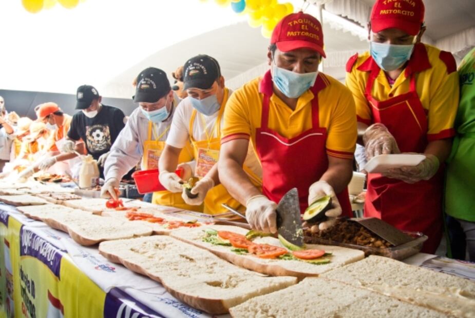 La Tatiana, Cubana y Trevi, presentes en la Feria de la Torta 2022