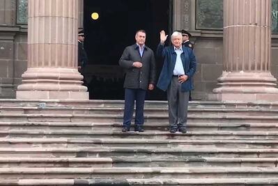 Andrés Manuel López Obrador se reúne con “El Bronco”