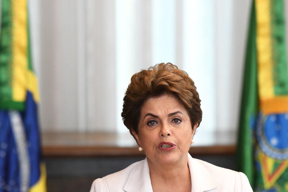 La presidenta suspendida de Brasil, Dilma Rousseff, se comprometió hoy a promover un plebiscito sobre la posibilidad de adelantar las elecciones previstas para 2019  (Foto: EFE)