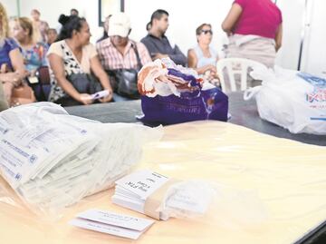 Recopilan ADN para identificar cuerpos en Nayarit y Guerrero