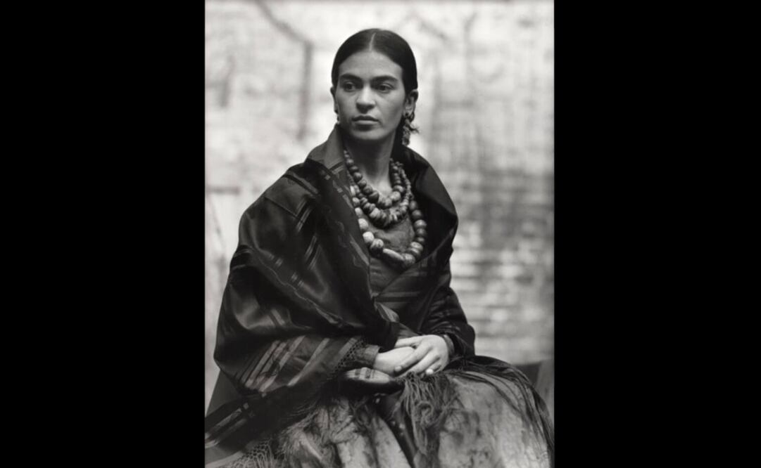 Fotografía de Frida Kahlo tomada por Edward Weston en el tiempo en que mantenía una relación con Tina Modotti. Foto: Cortesía Morton