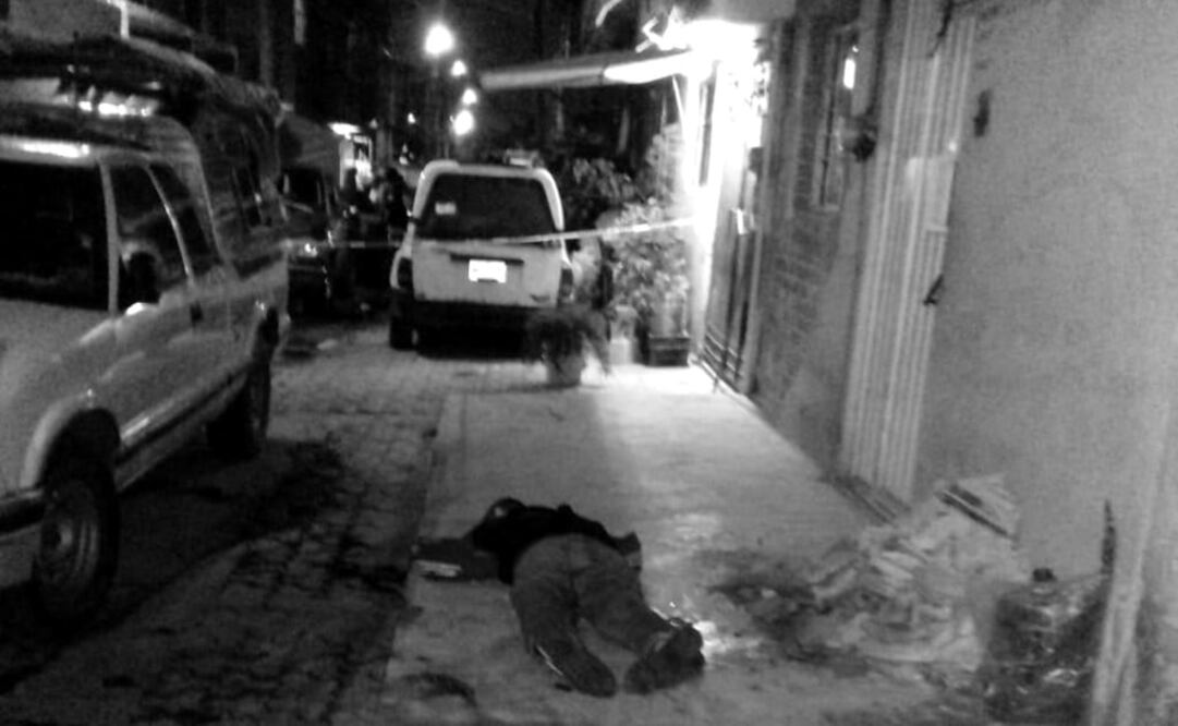 Cerca de los cuatro cuerpos encontrados en Chalco estaba una cartulina con una leyenda del Cártel Jalisco Nueva Generación / Especial