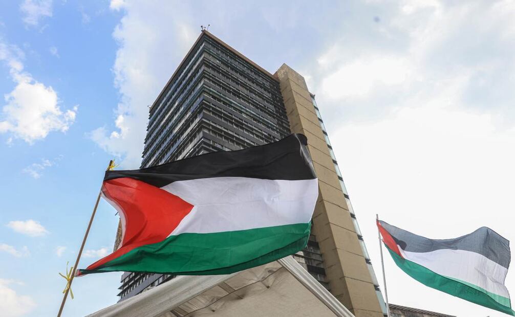 Plantón en apoyo a Palestina organizado por estudiantes de la Universidad Nacional Autónoma de México frente a la torre de rectoría en Ciudad Universitaria Fotos: Gabriel Pano/EL UNIVERSAL