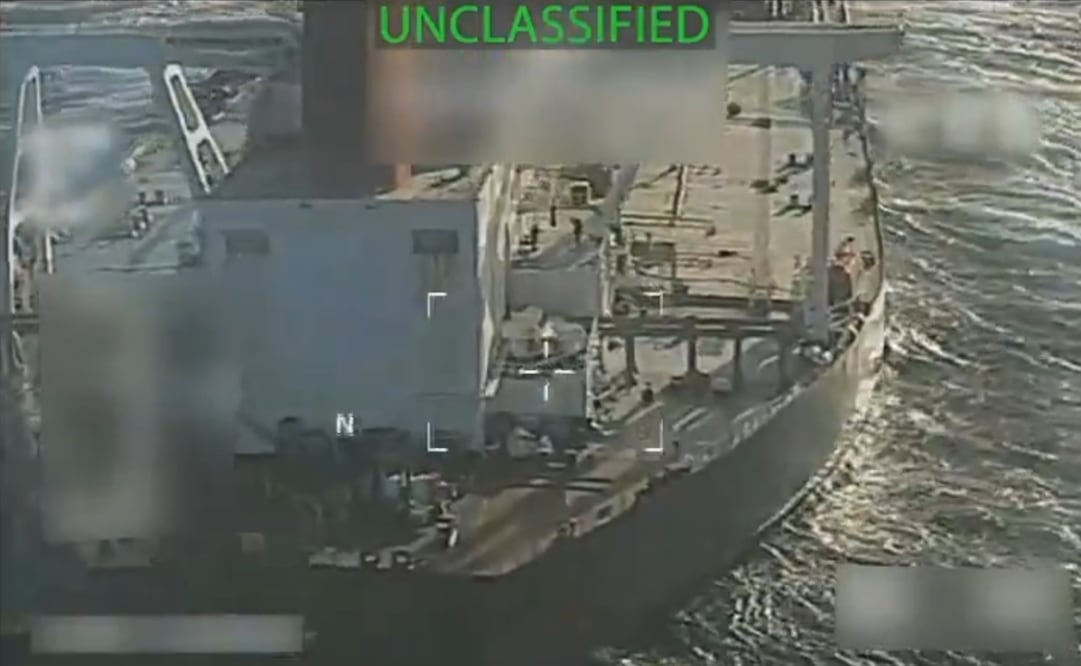 Incautación de un petrolero, supuestamente utilizado para transportar petróleo sancionado desde Venezuela e Irán. (10/12/25) Foto: Captura de video
