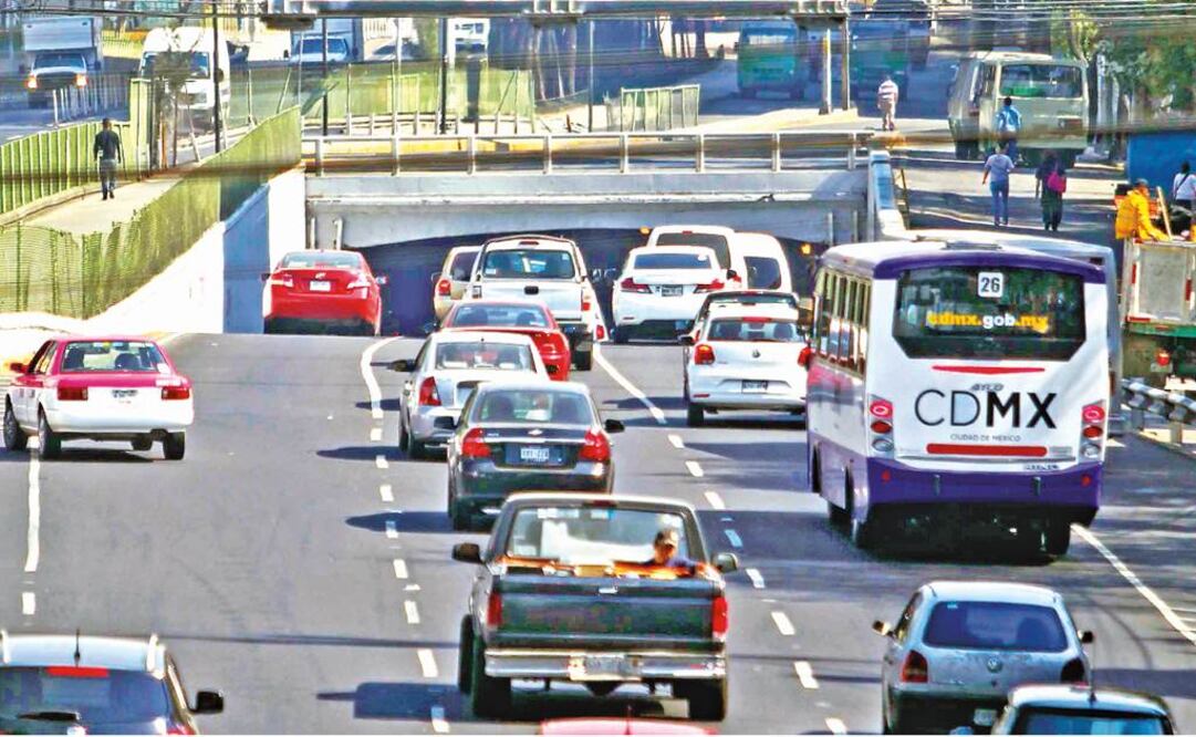 Estos autos no circulan hoy viernes 17 de mayo