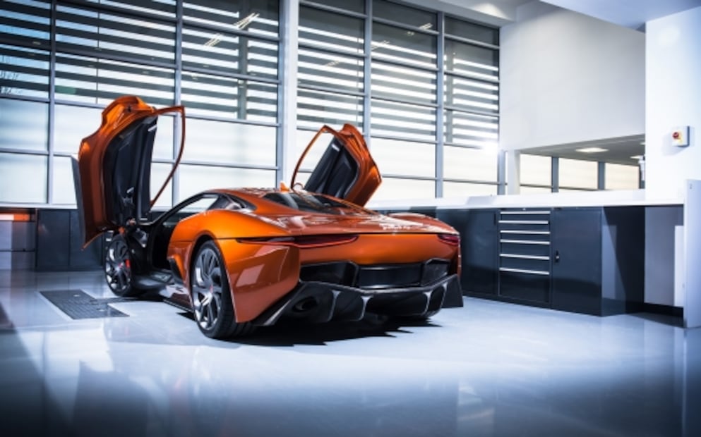 La nueva generación de Jaguar F Type tendrá motor central