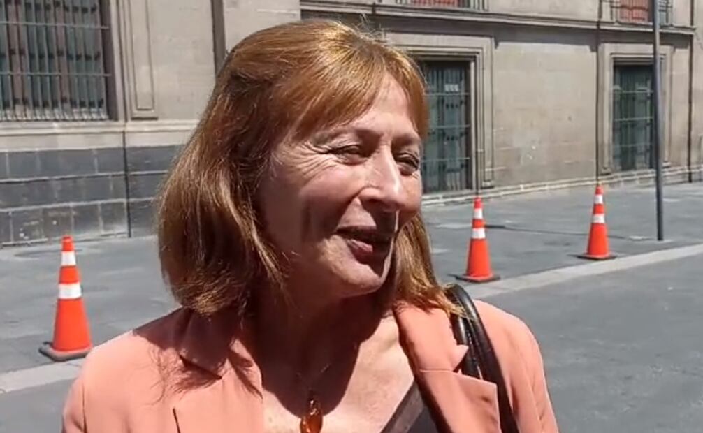 Tatiana Clouthier visita a AMLO en Palacio Nacional. Foto: Captura