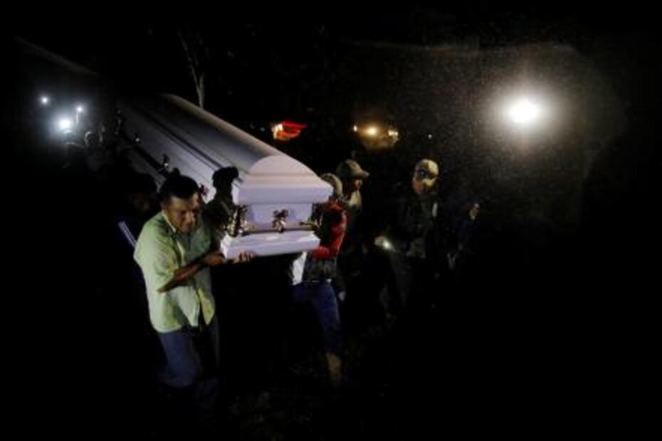 En víspera de Navidad dan último adiós a Jakelin, niña que murió bajo custodia de EU