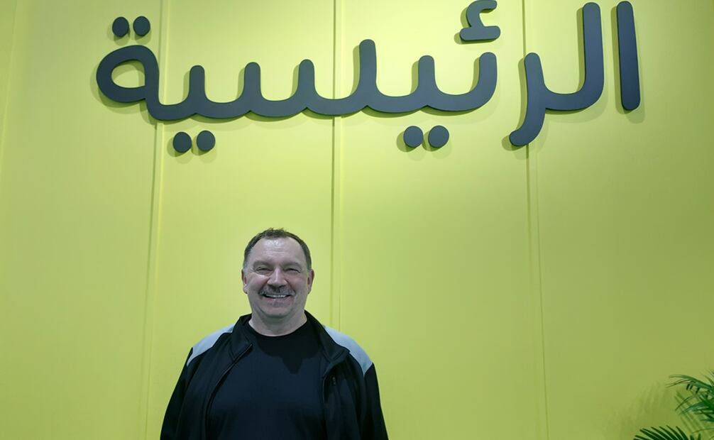 El animador Andreas Deja acudió a la Conferencia de Animación de Sharjah para celebrar los 30 años del lanzamiento del clásico  "El Rey León" . Foto: Frida Juárez/EL UNIVERSAL.