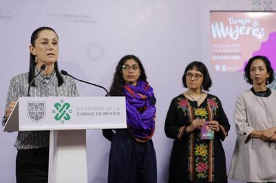 Bajan cuentas de Facebook que propagaban mensajes contra marcha de mujeres