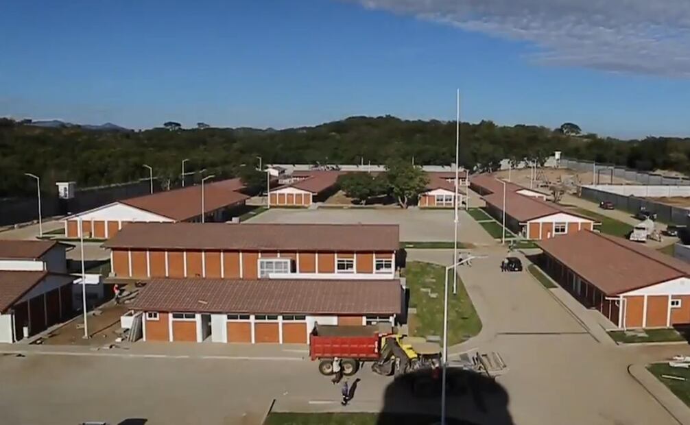 Cuartel regional de Lázaro Cárdenas. Foto: X @Silvano_A
