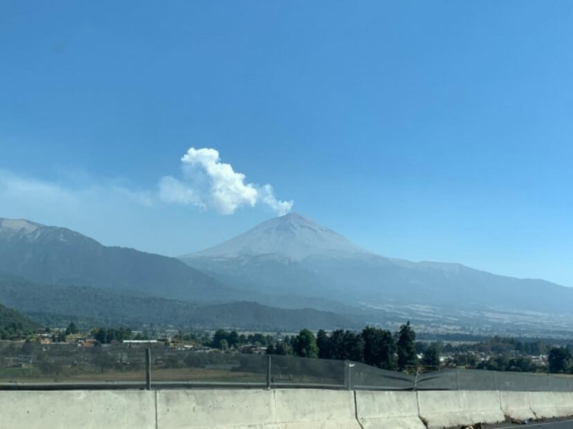 Subir al cráter activo del Popocatépetl es como una ruleta rusa: Cenapred